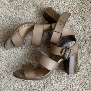 NWT Old Navy Heels